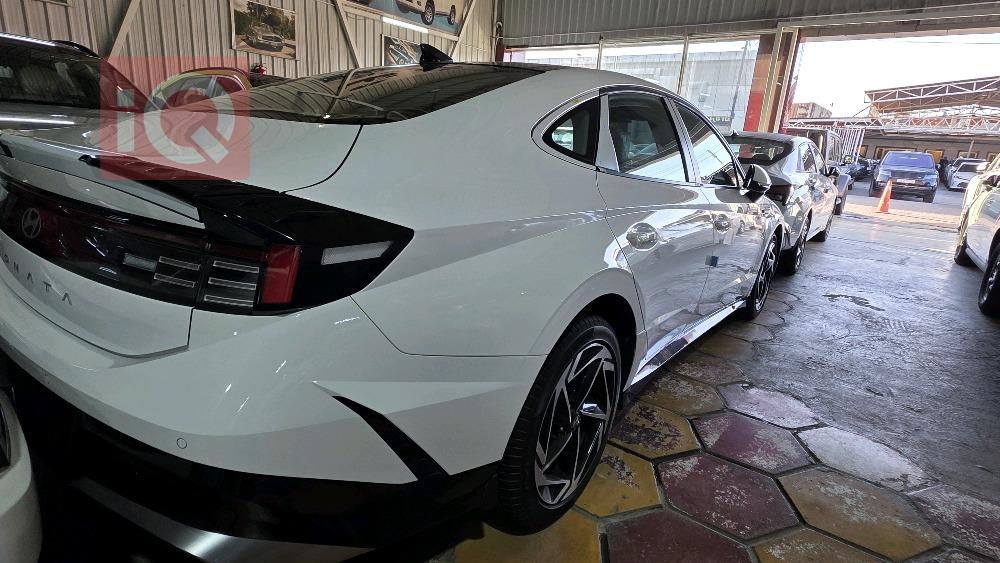 هيونداي سوناتا